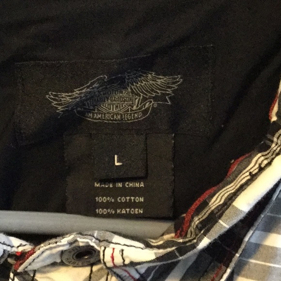 2 Harley Davidson snap button down shirts. - Picture 7 of 7
